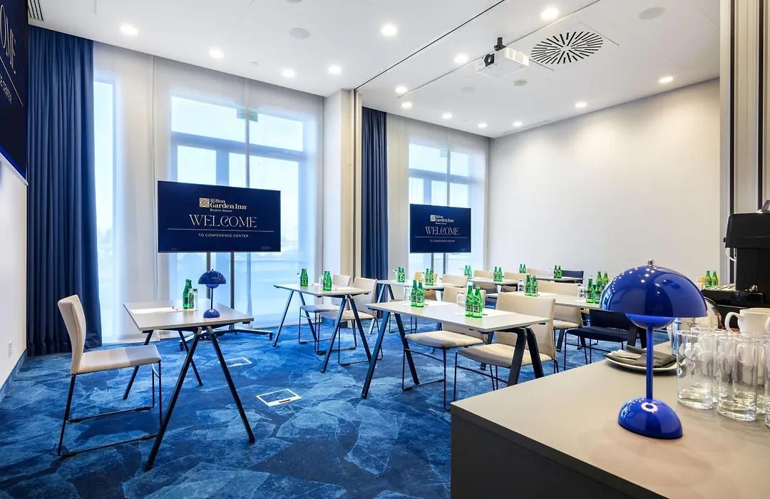 Hilton Garden Inn Krakow Airport-1